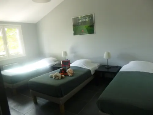 Location - Gîte La Villa 200M² Premium (5Ch - 15Pers) + Lv + Terrasse + Jardin - image n°8 - Camping Les Paillotes en Ardèche