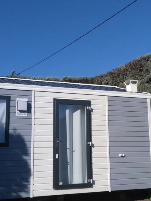 Location - Mobil-Home Charme 20M² Confort (1Ch - 2Pers.) + Clim + Terrasse Non-Couverte - Dim - image n°5 - Camping Les Paillotes en Ardèche