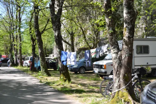 Pitch - Package 2 People + Car + Tent Or Caravan - image n°9 - Camping les Actinidias
