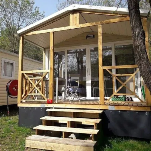 Accommodation - Mobile Home Evolution 33 Tp, 2 Bedrooms, Air-Conditioned Saturday / Saturday - image n°1 - Camping les Actinidias