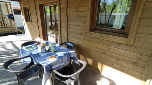 Mietunterkunft - Chalet 5 Personen 2 Schlafzimmer Klimatisiert Samstag/Samstag - image n°3 - Camping les Actinidias