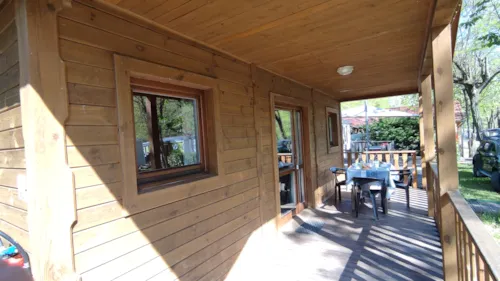 Mietunterkunft - Chalet 5 Personen 2 Schlafzimmer Klimatisiert Samstag/Samstag - image n°8 - Camping les Actinidias