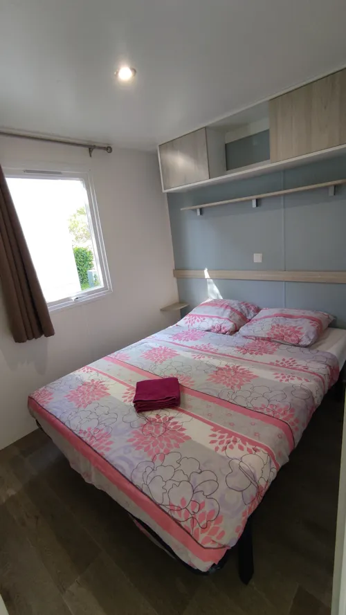 Mietunterkunft - Mobilheim Evolution 29 2 Schlafzimmer, Klimatisiert Sonntag / Sonntag - image n°6 - Camping les Actinidias