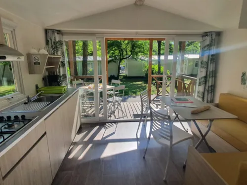 Accommodation - Mobile Home Evolution 33 Tp, 2 Bedrooms, Air-Conditioned Saturday / Saturday - image n°10 - Camping les Actinidias