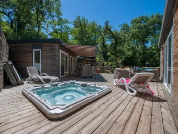 Mietunterkunft - Mobilheim Bubble Tribu Marjolaine - 61 M² - 3 Schlafzimmer - Clico Chic - Camping Château de Boisson