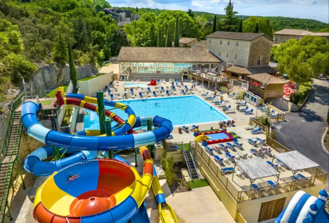 Clico Chic - Camping Château de Boisson - image n°1 - Camping Direct