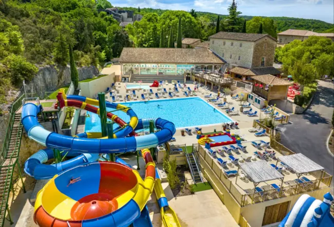 Clico Chic - Camping Château de Boisson - image n°1 - Camping Direct