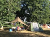 Piazzola Confort: Auto + Tenda/Roulotte O Camper + Elettricità Piazzola Confort: Auto + Tenda/Roulotte O Camper + Elettricità