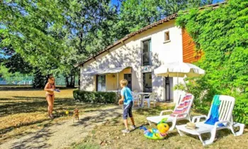 Mietunterkunft - Apartment | 56M² | Tv | 2 Bedrooms | 2 Bathrooms | Semi-Covered Terrace - - Camping Marvilla Parks  - Camping Saint Avit Loisirs