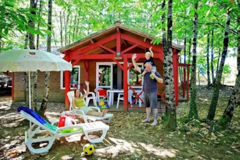 Mietunterkunft - Chalet Classic Xl | 53M² | 3 Bedrooms | 2 Bathrooms | Covered Terrace - - Camping Marvilla Parks  - Camping Saint Avit Loisirs