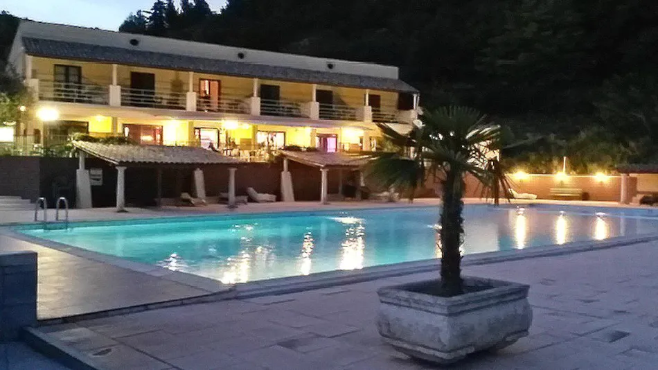 Camping L'Orée de Provence (Sites & Paysages)