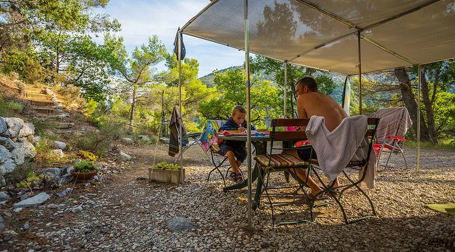 Camping L'Orée de Provence (Sites & Paysages)