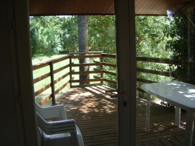 Chalet on stilts  / terrace / air-conditioned / magnificent park view — 6