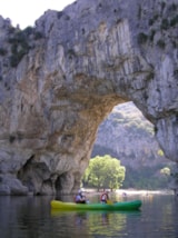 Foto #35 van Camping Universal