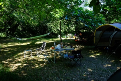 COMFORT - SPACE 2 persons + TENT or CARAVAN + ELECTRICITY 10A + VEHICLE — 5