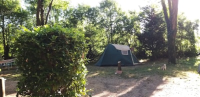 COMFORT - SPACE 2 persons + TENT or CARAVAN + ELECTRICITY 10A + VEHICLE — 8
