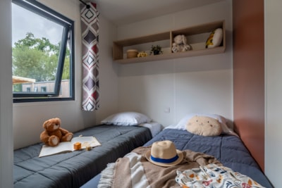 Mobilehome PRESTA + 40m² - 4 bedrooms 2 Bathrooms TV — 6