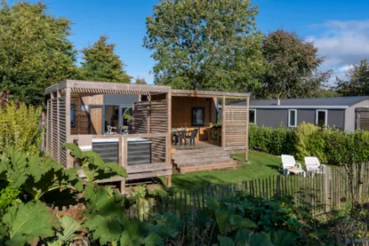 Mobilehome Prestige 3 Bedrooms, 2 Bathrooms, 1 Jacuzzi