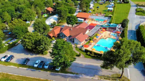 Accommodation - Tent Canada - image n°7 - Camping Champ Tillet