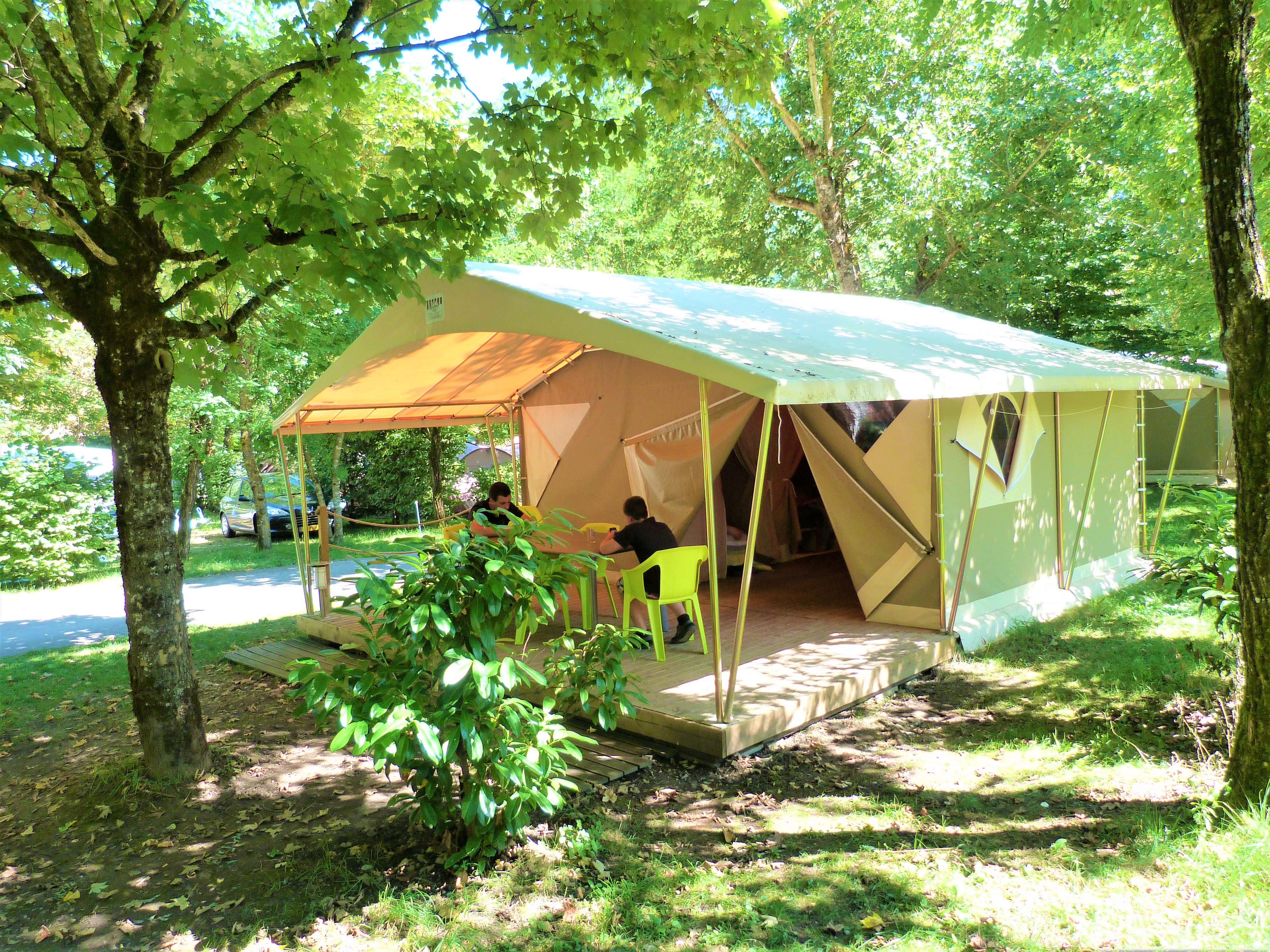 Huuraccommodatie - Tent Canada - Camping Champ Tillet