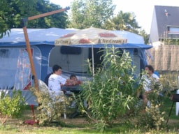 Kampeerplaats(en) - Pakket: Standplaats + Auto - Camping Le Helles