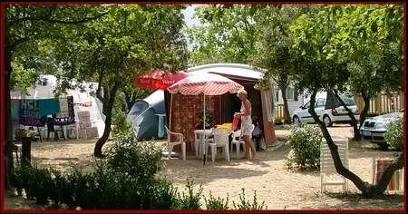 Pitch - Pitch - image n°1 - Camping Les Silhols