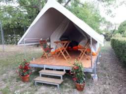 Accommodation - Tente Treck - Camping Les Silhols
