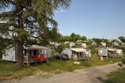 Camping Chadeyron - image n°4 - Roulottes