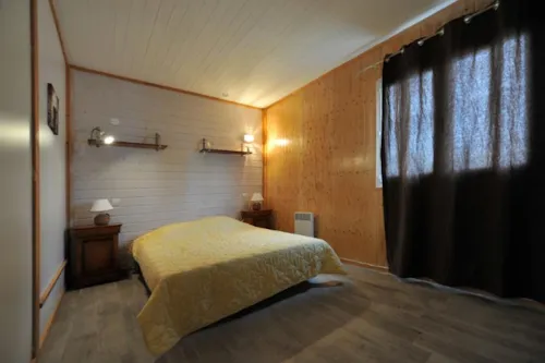 Location - Lodge Chalet Twin 65M²+35M² - image n°7 - Camping Chadeyron
