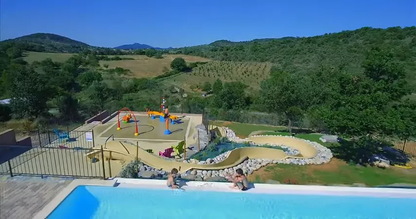 Camping Chadeyron - image n°1 - Camping Direct