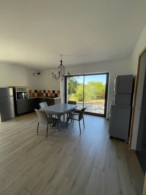Huuraccommodatie(s) - Gîte 4 Personnes - image n°8 - Camping Chadeyron