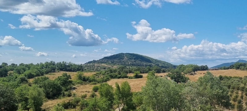 Lage mit Aussicht und sonnig