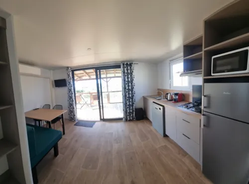 Mietunterkunft - Premium Mobilheim 2026 Mit Aussicht Und Klimaanlage 2 Schlafzimmer 4 Personen - image n°4 - Camping Chadeyron
