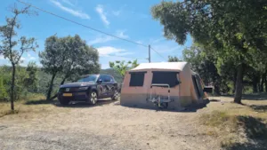 Emplacement - Emplacement XL - Camping Chadeyron