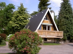 Accommodation - Chalet Confort 45M² / 3 Bedrooms - Terrace - Camping JP Vacances