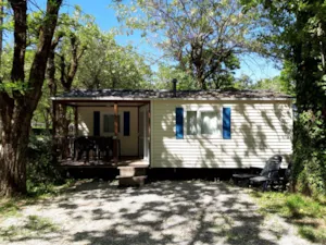 Locatif - Mobile home FAMILLE 29m² - with integrated covered terraceand 2 bedrooms - Camping MAUI
