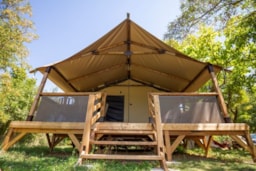 Huuraccommodatie(s) - Chalet Lodge Kenya 34M² Vue Riviere  Cuisine Et Salle De Bains - LA BOHEME Camping Hôtel