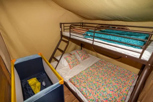 Accommodation - Chalet Lodge Kenya 34M² Vue Riviere  Cuisine Et Salle De Bains - image n°8 - Camping MAUI