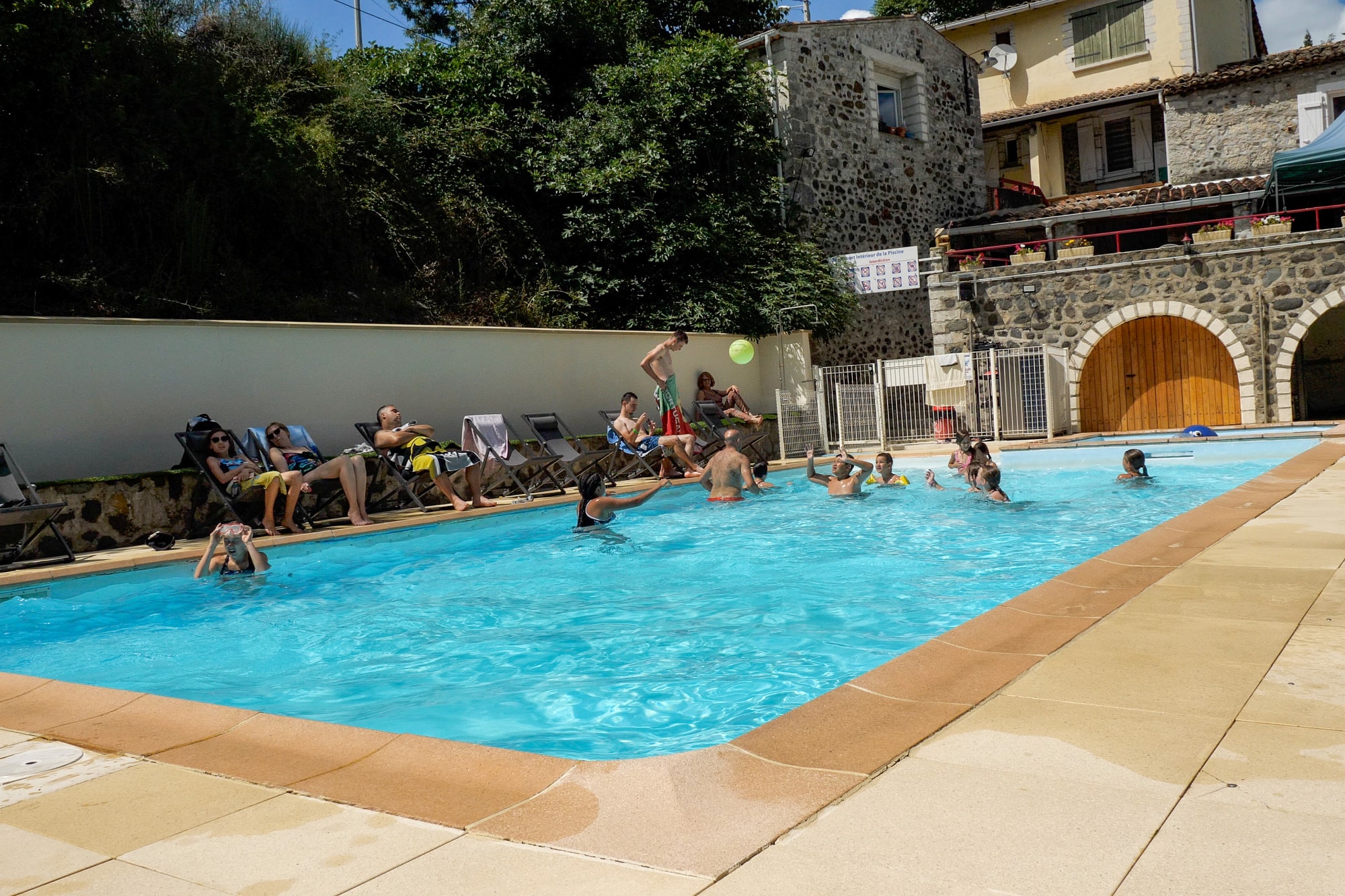 Camping Les Rives d'Auzon — Photo 1