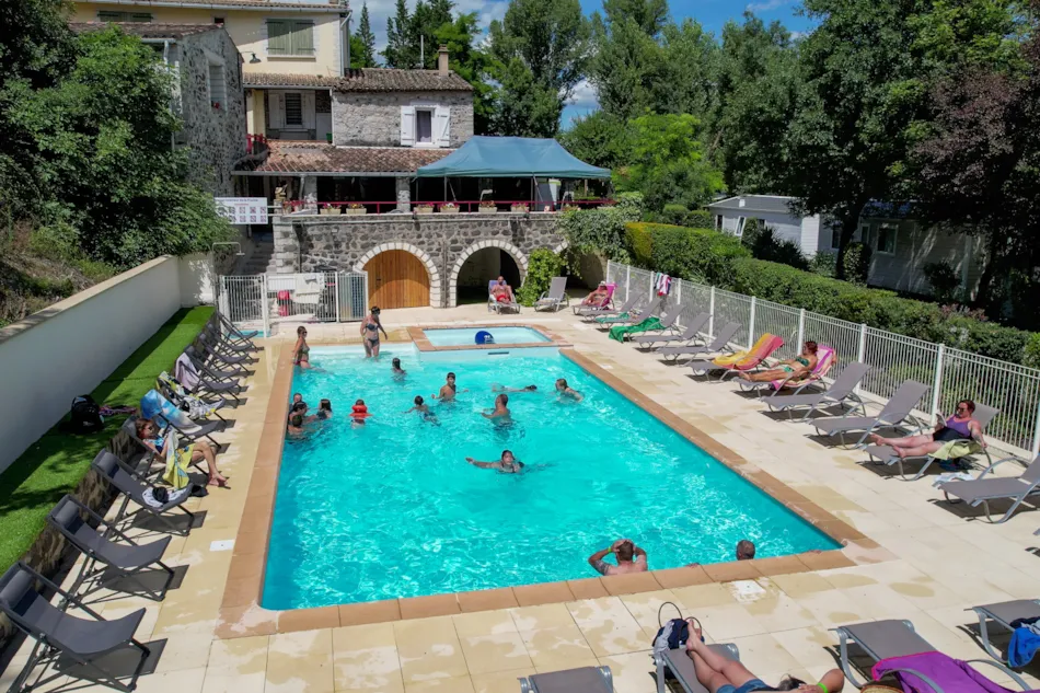 Camping Les Rives d'Auzon