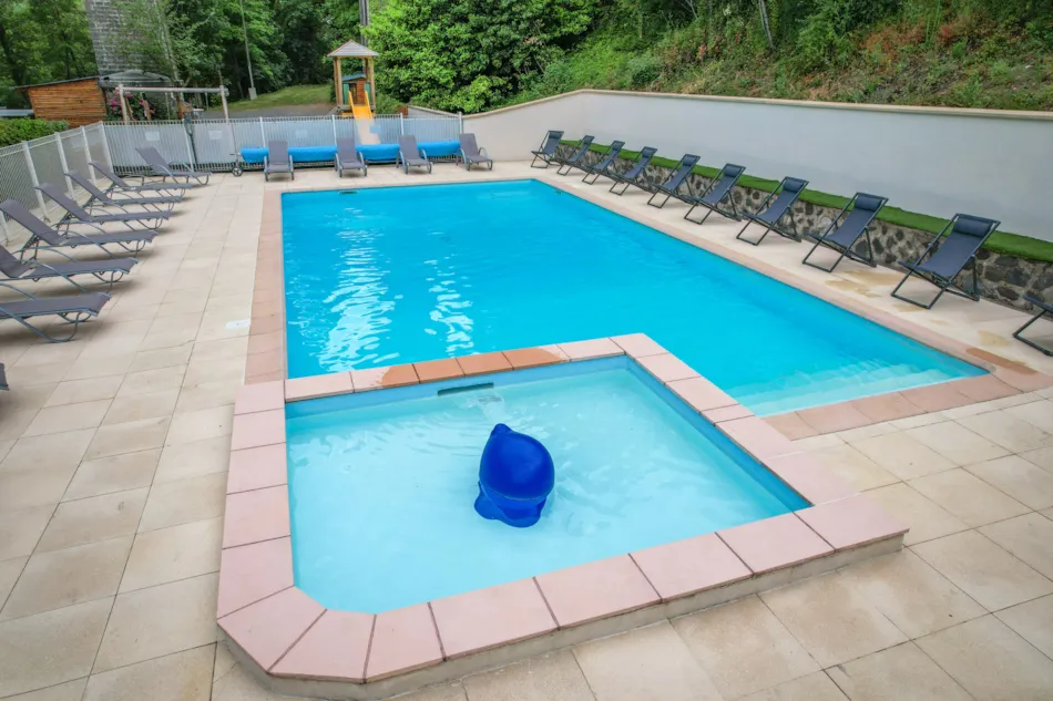 Camping Les Rives d'Auzon