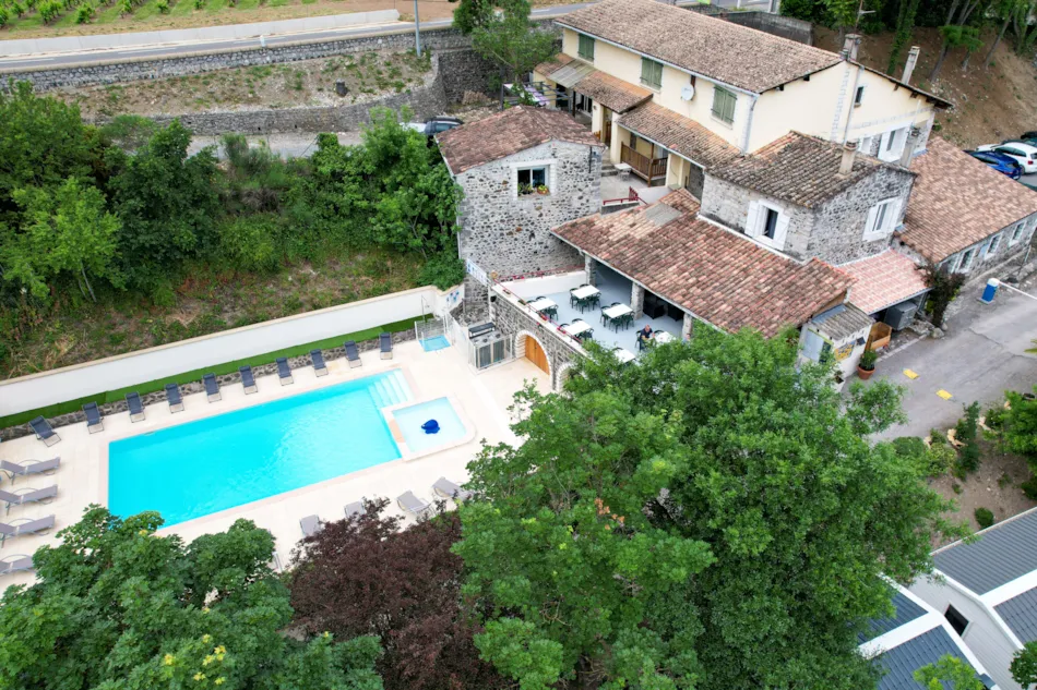 Camping Les Rives d'Auzon