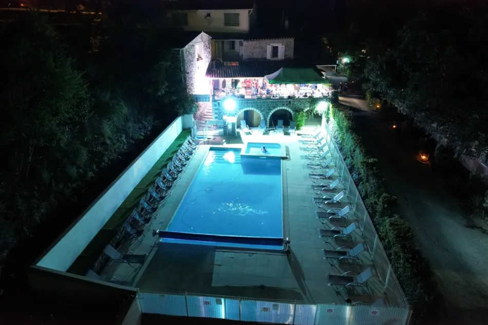 Camping Les Rives d'Auzon