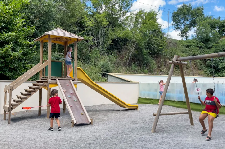 Camping Les Rives d'Auzon