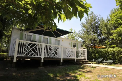 Huuraccommodatie(s) - Mobil Home 3 Chambres Résidence Les Jardins D'auzon - image n°2 - Camping du Cros d'Auzon