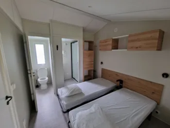 Zimmer - Chambre - Camping Midi Pyrénées