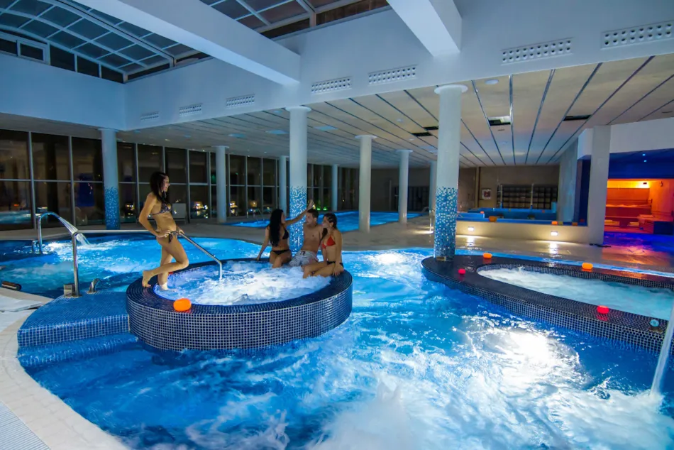 Camping Internacional La Marina