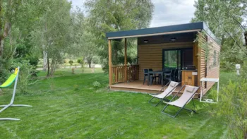 Mietunterkunft - Cottage: 2 Schlafzimmer, Badezimmer, Wc, Küche, Elektrogrill - Camping Les Rives du Lac
