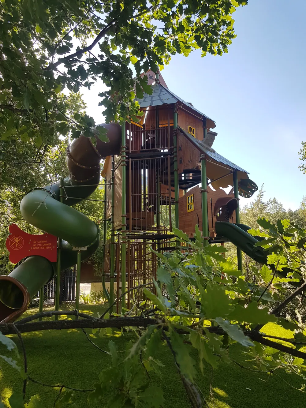Camping Les Rives du Lac