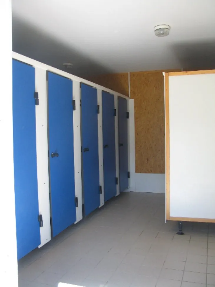 Emplacement Camping "Avec Vue" + Voiture